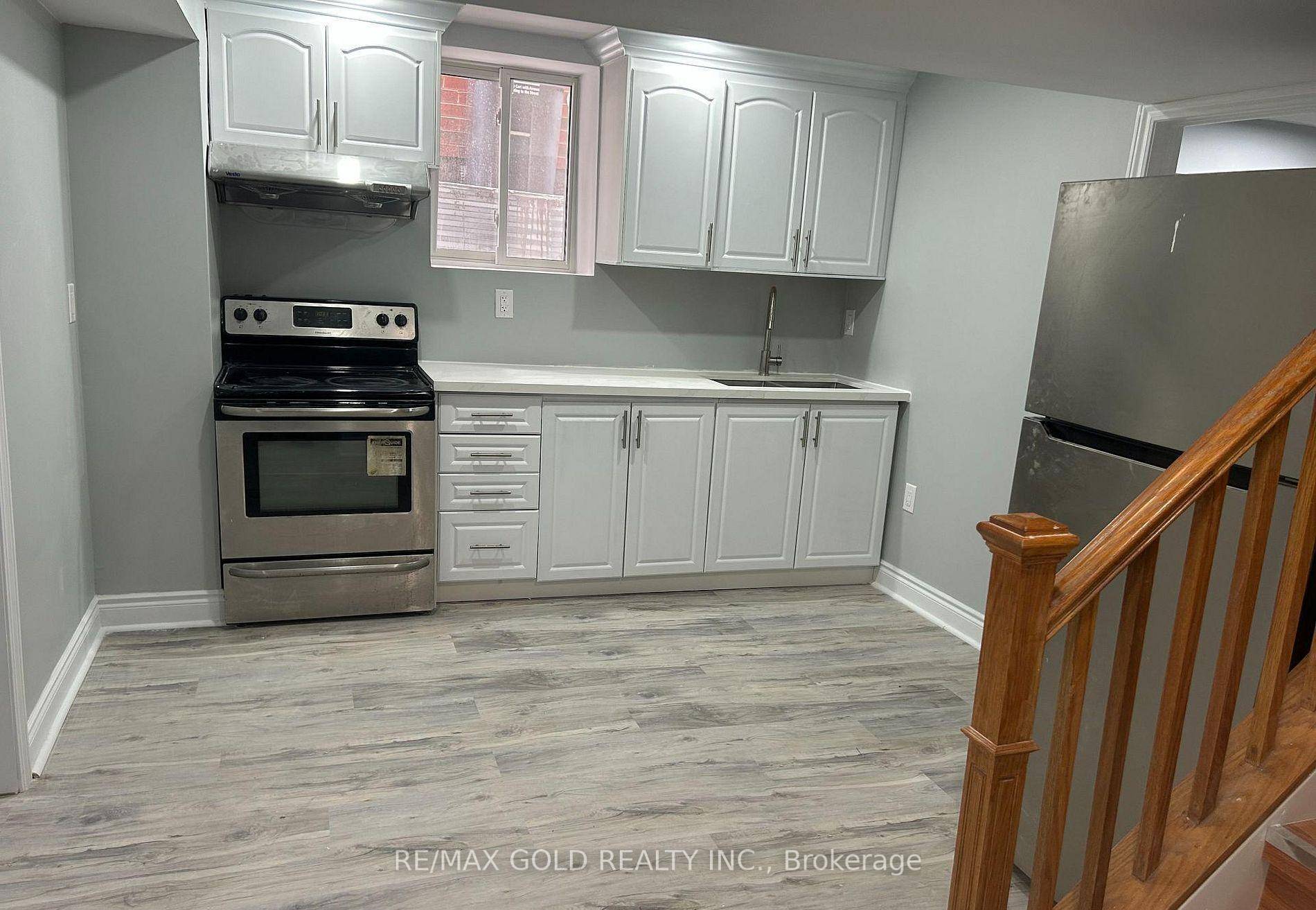 PRICE DROP NOW 1, 700 ! Gorgeous 2 Bedroom Brand New Legal Basement At One Of The Best Location In Brampton.