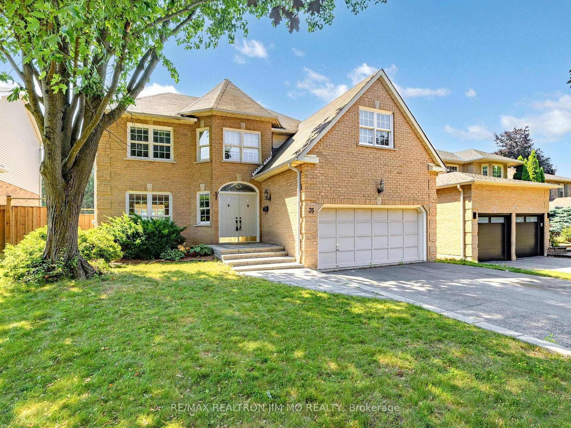 Stunning 4 1 Bedroom Executive Home with Double Garage in Sought After Fallingbrook Community !