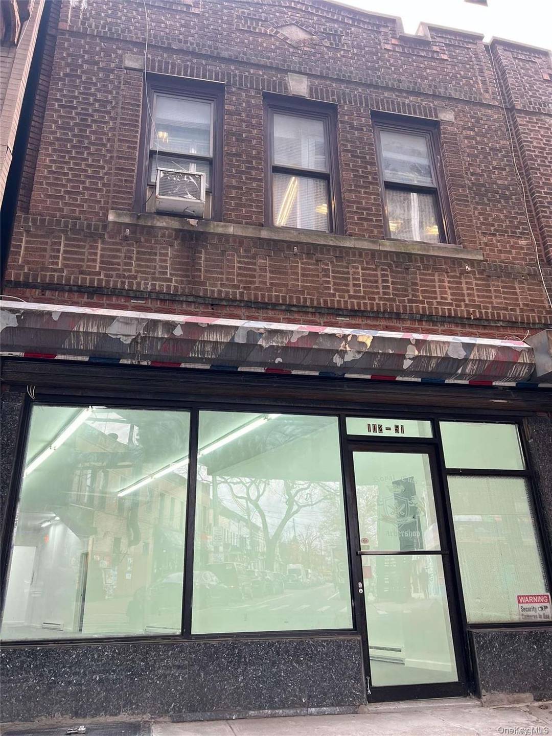 Richmond Hill Woodhaven Central Store Space For Lease.