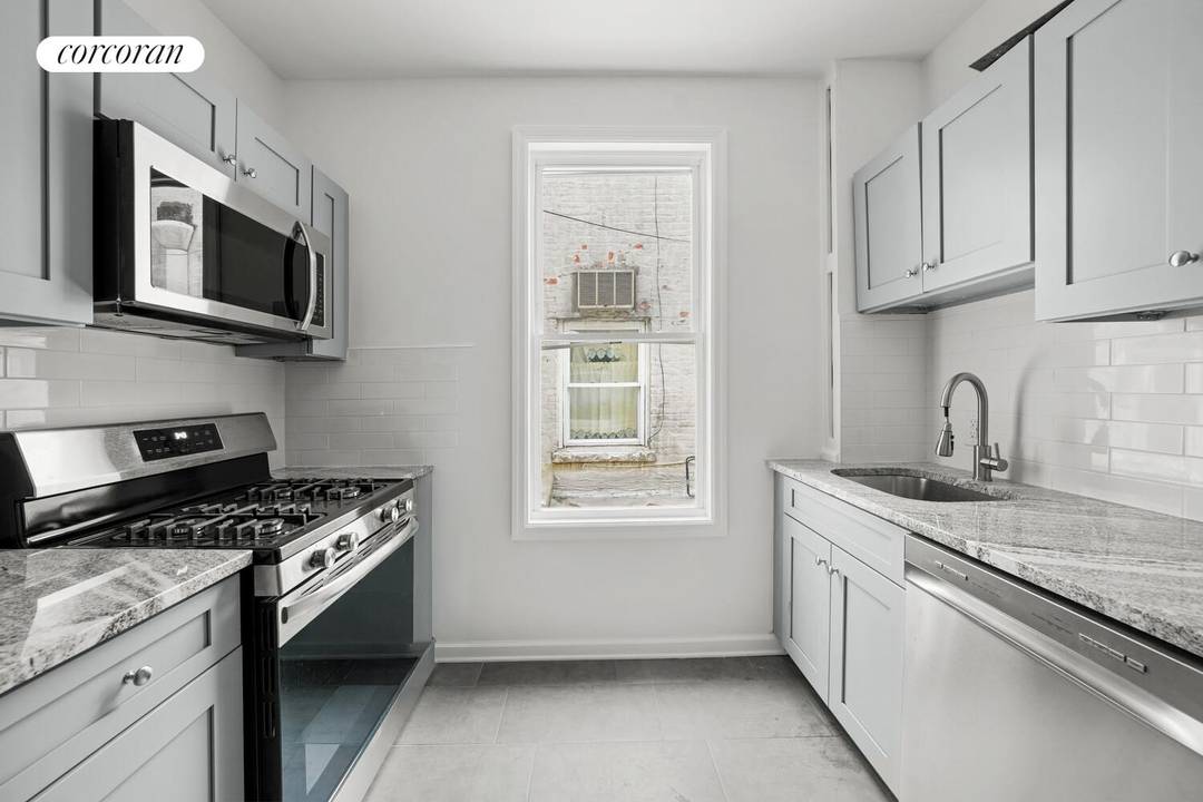 6. 5 Projected Cap Rate Free Market amp ; Delivered Vacant Turn key and meticulously maintained, 20 Avenue T is a fully renovated mixed use property delivered vacant, offering immediate ...