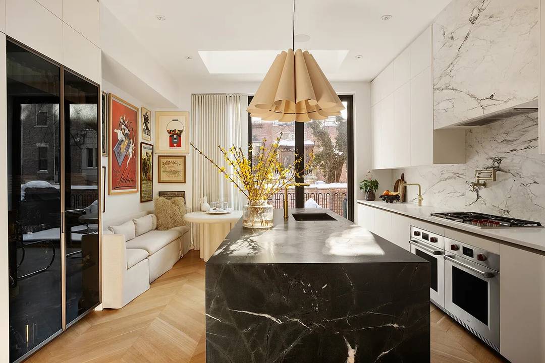 26 West 95th Street is a pristinely gut renovated Upper West Side townhouse, set on one of the neighborhood's most desirable townhouse park blocks.