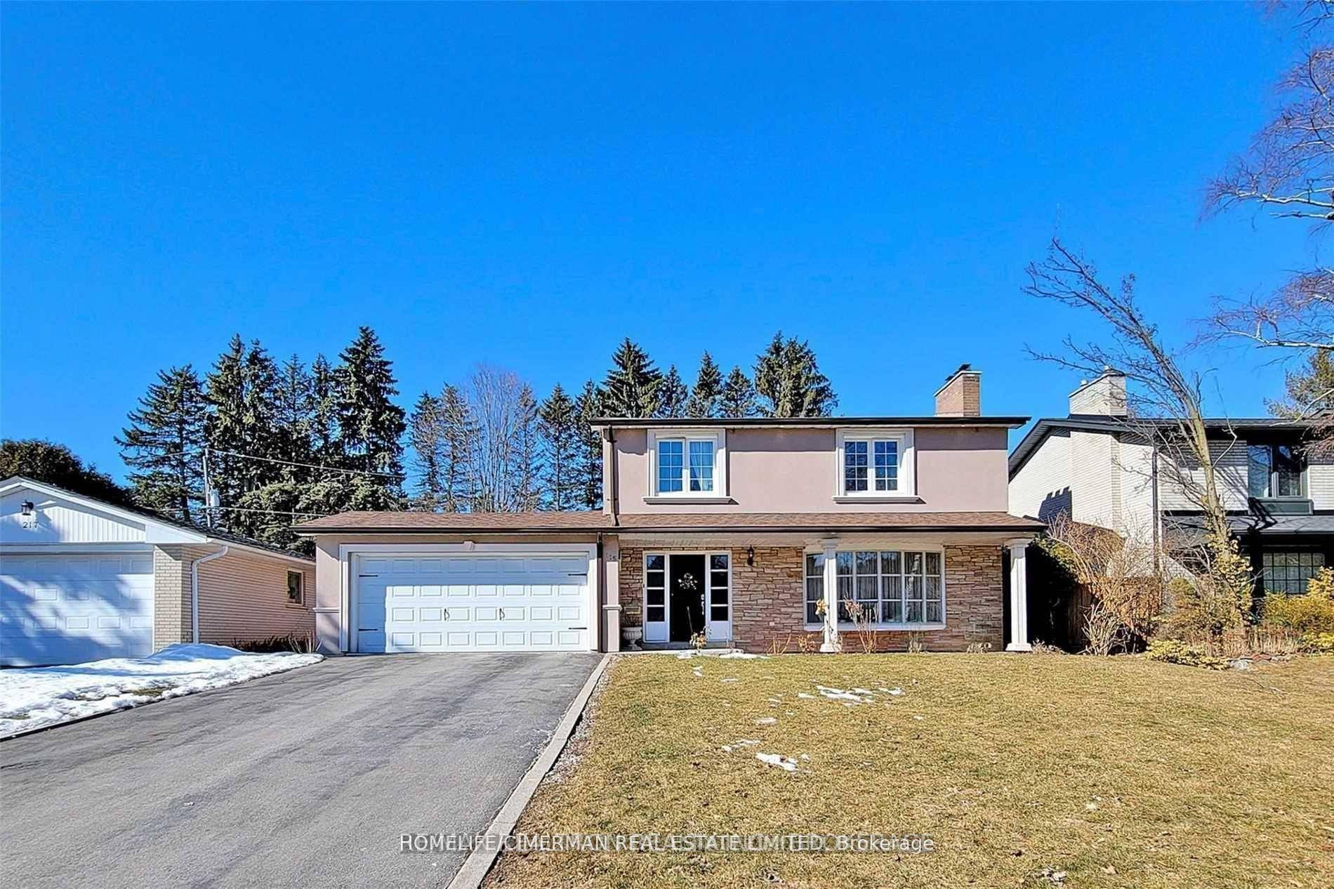 60 X 125 Ft Premium Land, Prime Thornhill Location !