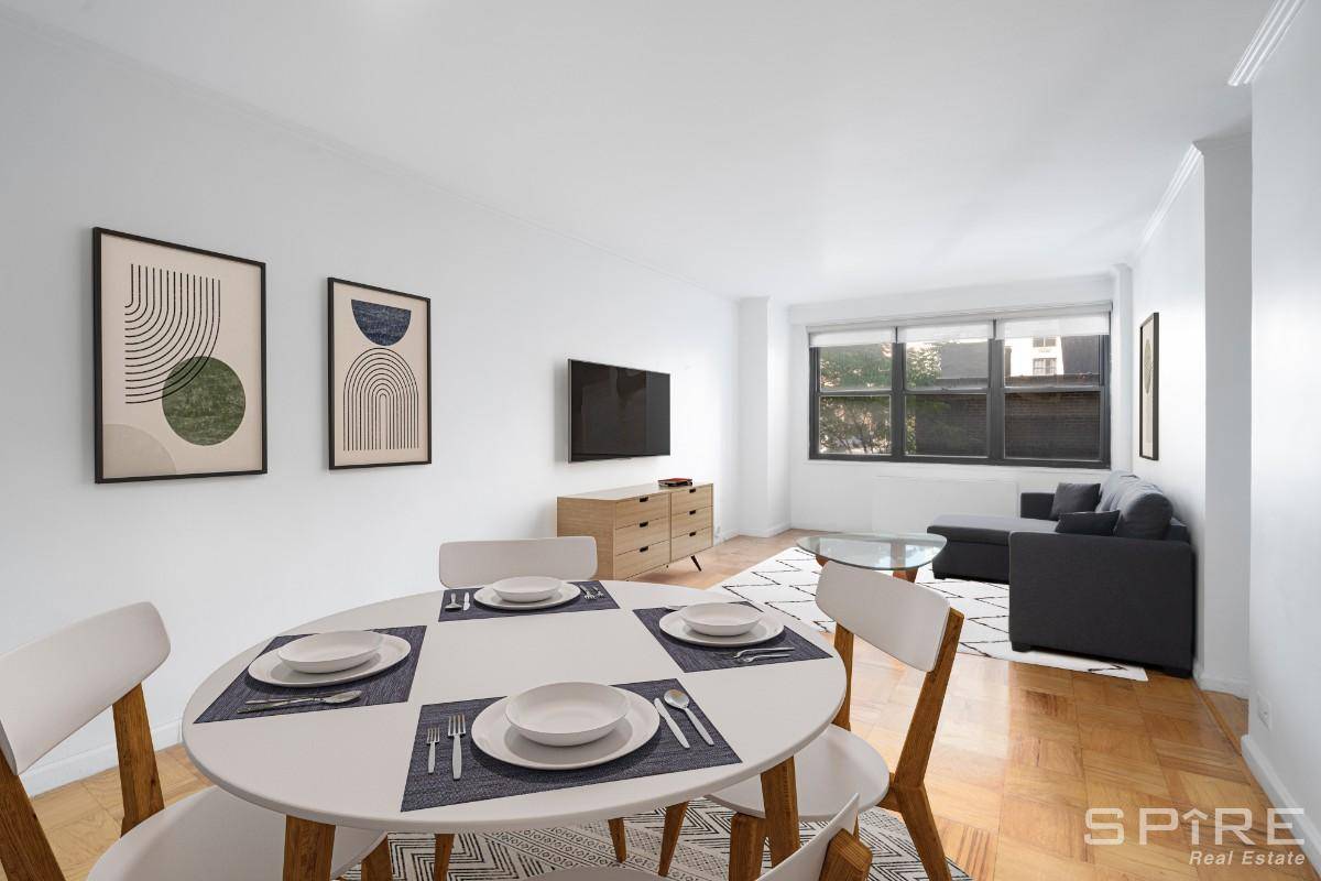 New Price Recently Renovated One Bedroom in Murray HillDiscover this charming one bedroom apartment in the coveted Spruce Ridge House, a well maintained co op building with a 24 hour ...