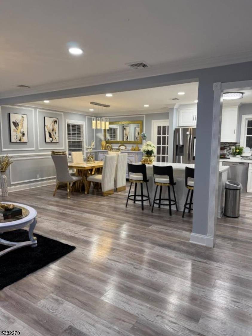 Magnificent custom home just renovated this year !