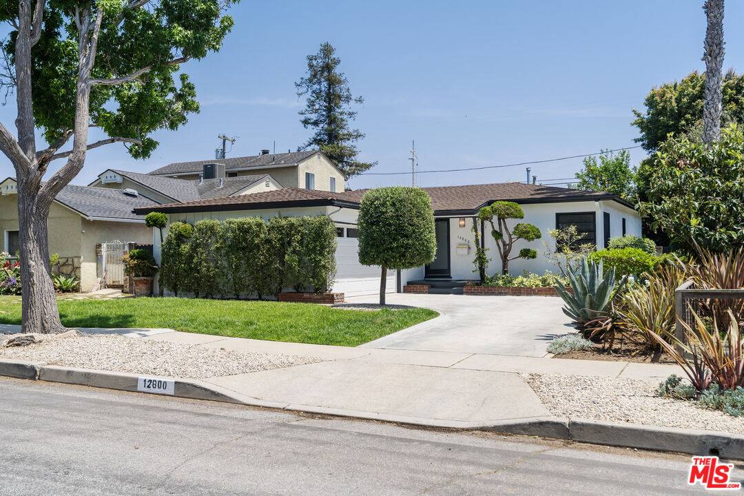 12800 STANWOOD DR 3BR Marina Del Rey La