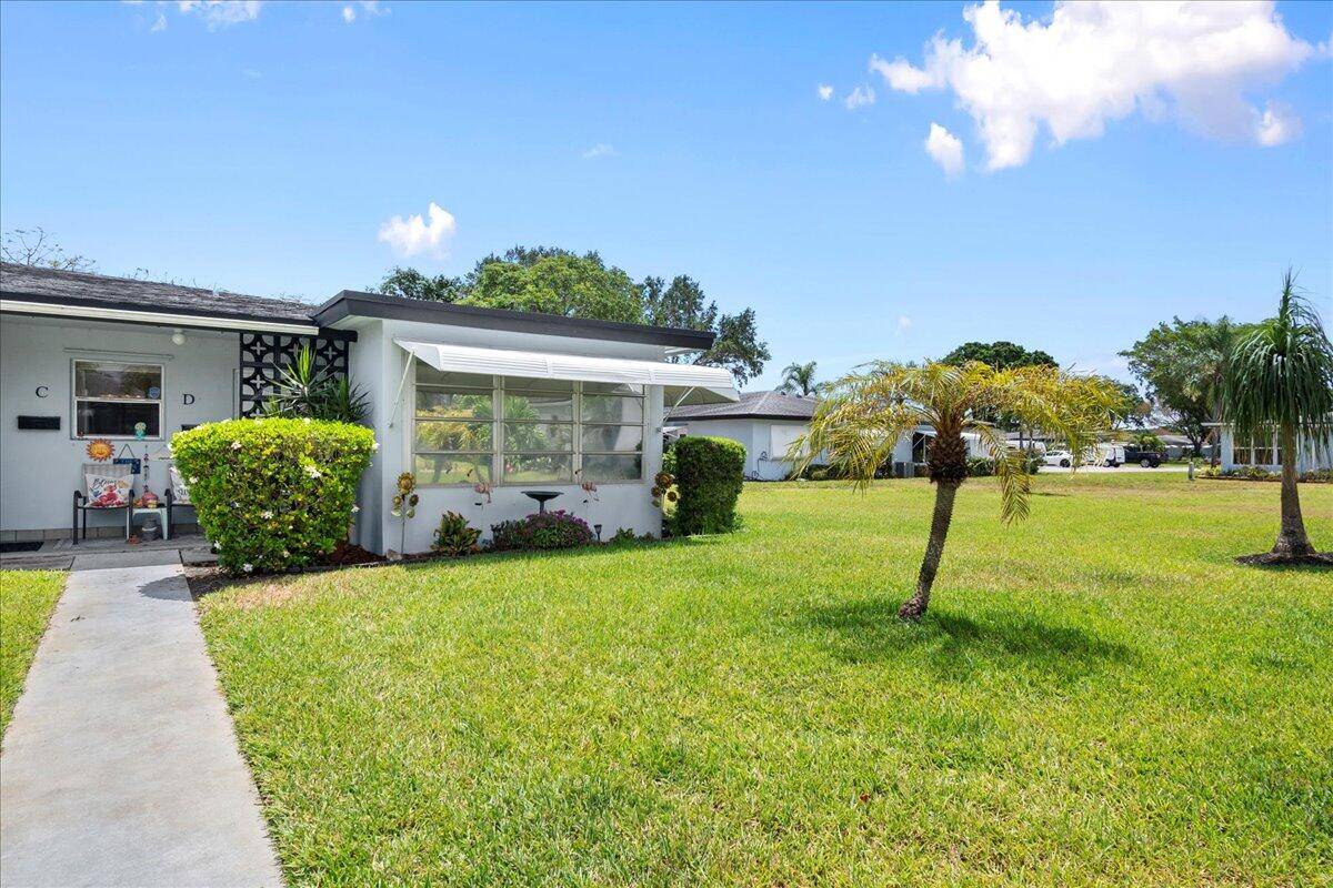 LOCATION IS KEY ! Come see this spacious two bedroom two bath CORNER UNIT, located in the desirable 55 plus community of High Point, Delray Beach.