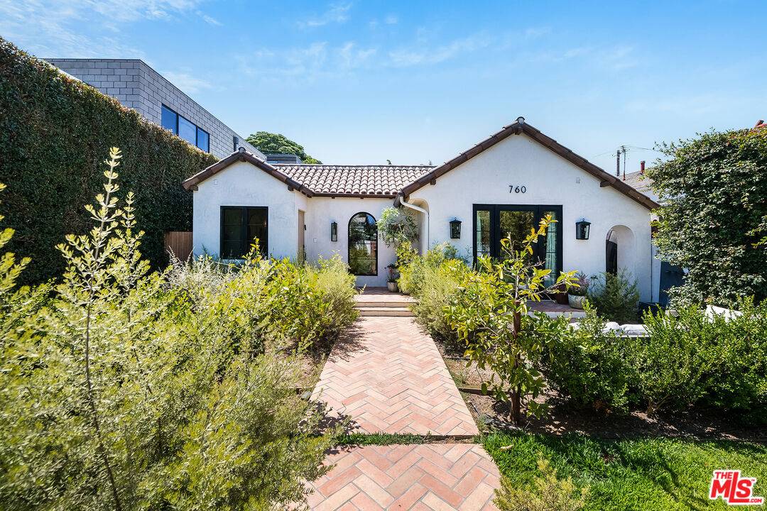 760   Indiana Ave 4BR Marina Del Rey La