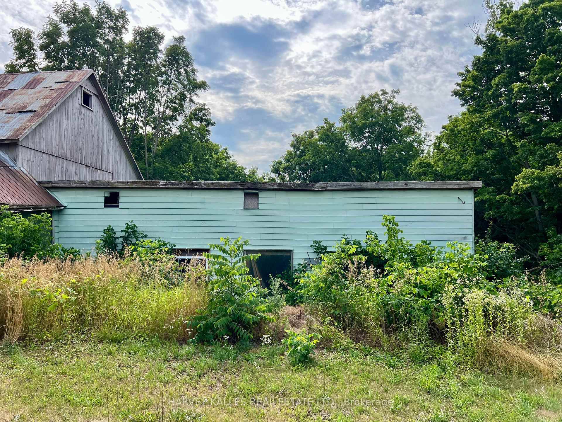 Unique offering in a fantastic Prince Edward County LOCATION.