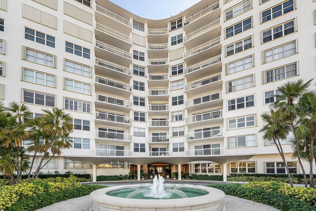 Live above it all in this stunning penthouse residence at Portofino, perfectly positioned to capture direct views of the Intracoastal Waterway and Palm Beach from every bedroom and the main ...