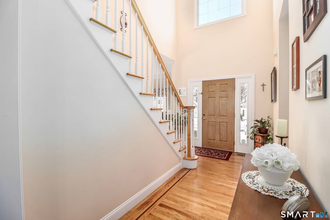 Light Filled 4 Bedroom Colonial in an Excellent Location Welcome to this beautifully maintained 4 bedroom, 2.