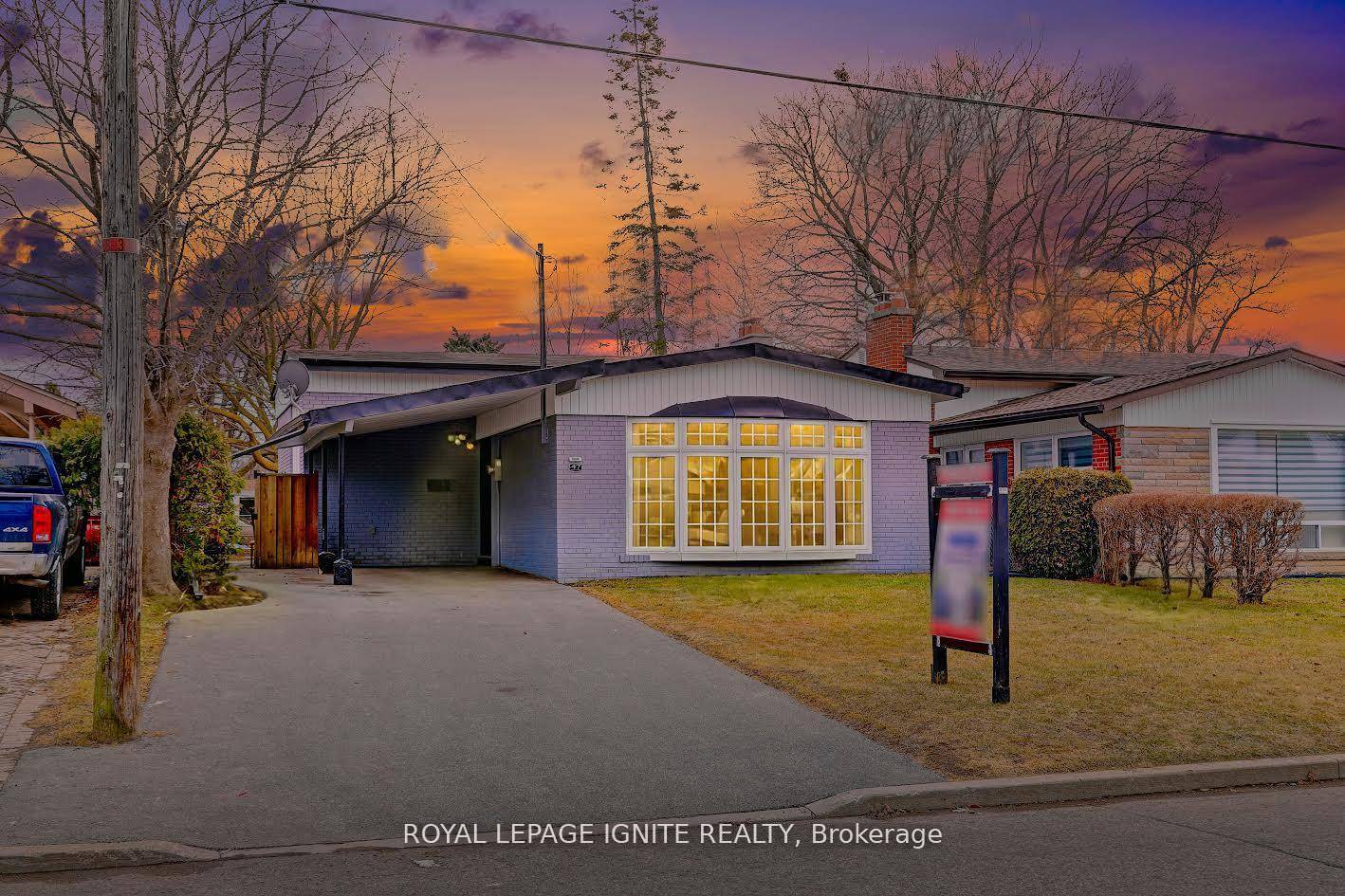 Beautifully Renovated Home On A Premium Size Lot 43' X 126' Sought After Location Steps To Beautifully Renovated Home On A Premium Size Lot 43' X 126' Sought After Location ...
