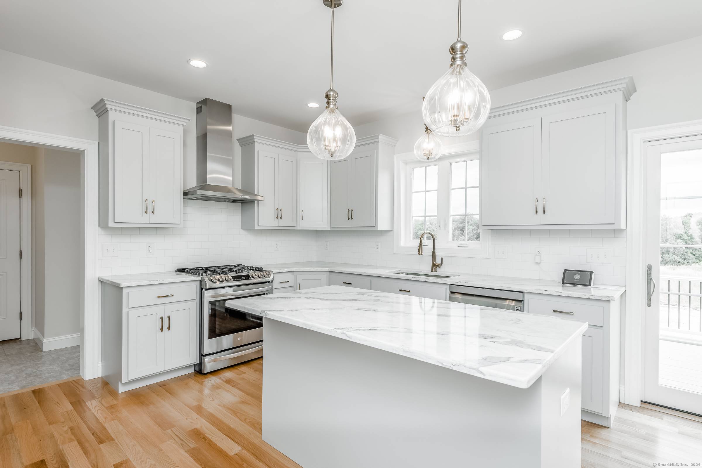 Come build your custom dream home on this amazing 3.