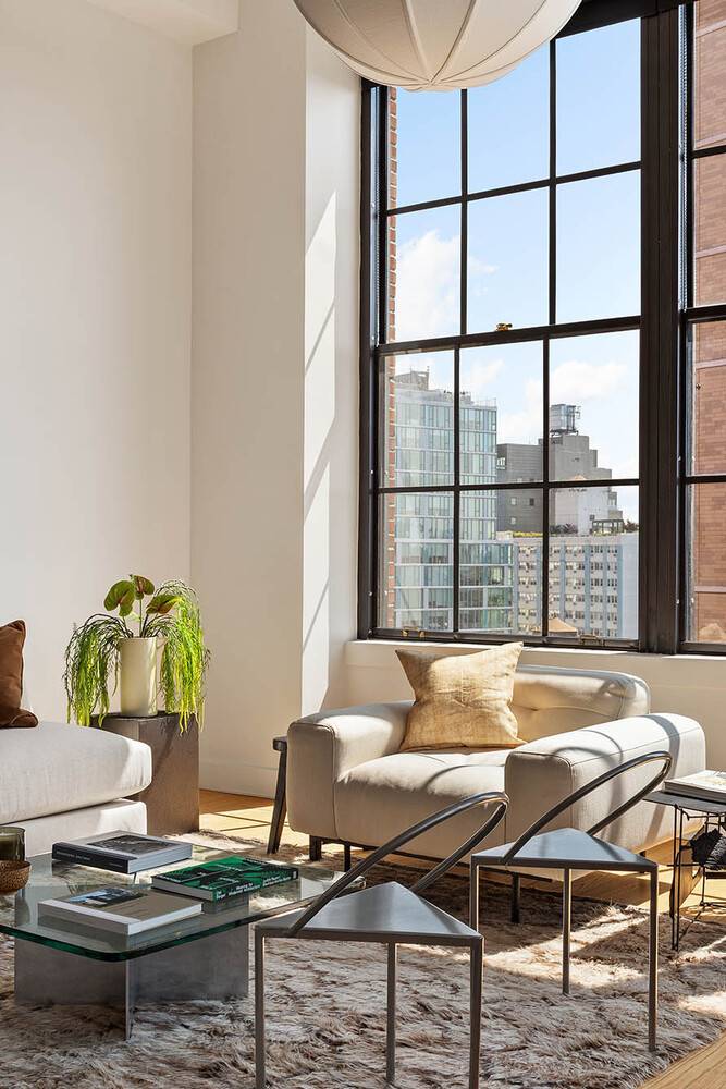 Introducing a gorgeous, high floor corner loft at 111 Fourth Avenue one of downtown Manhattan's most coveted pre war full service co op buildings.