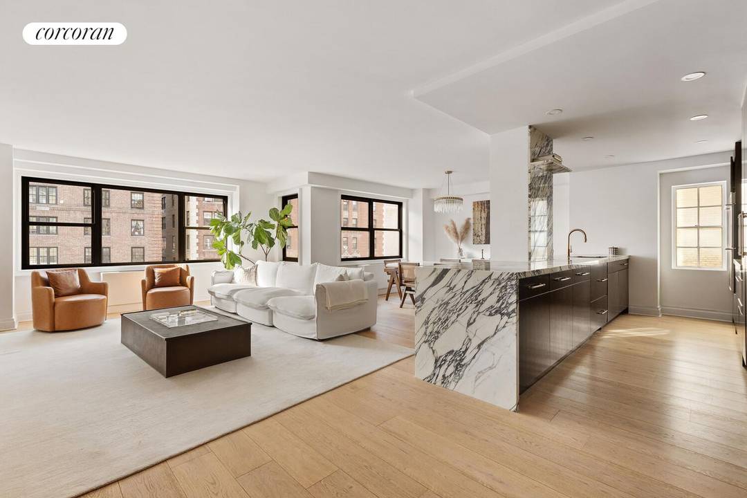 Perfectly situated on the Upper East Side, this elegant corner home at the Carlton Park cooperative offers exceptional light, scale, and versatility.