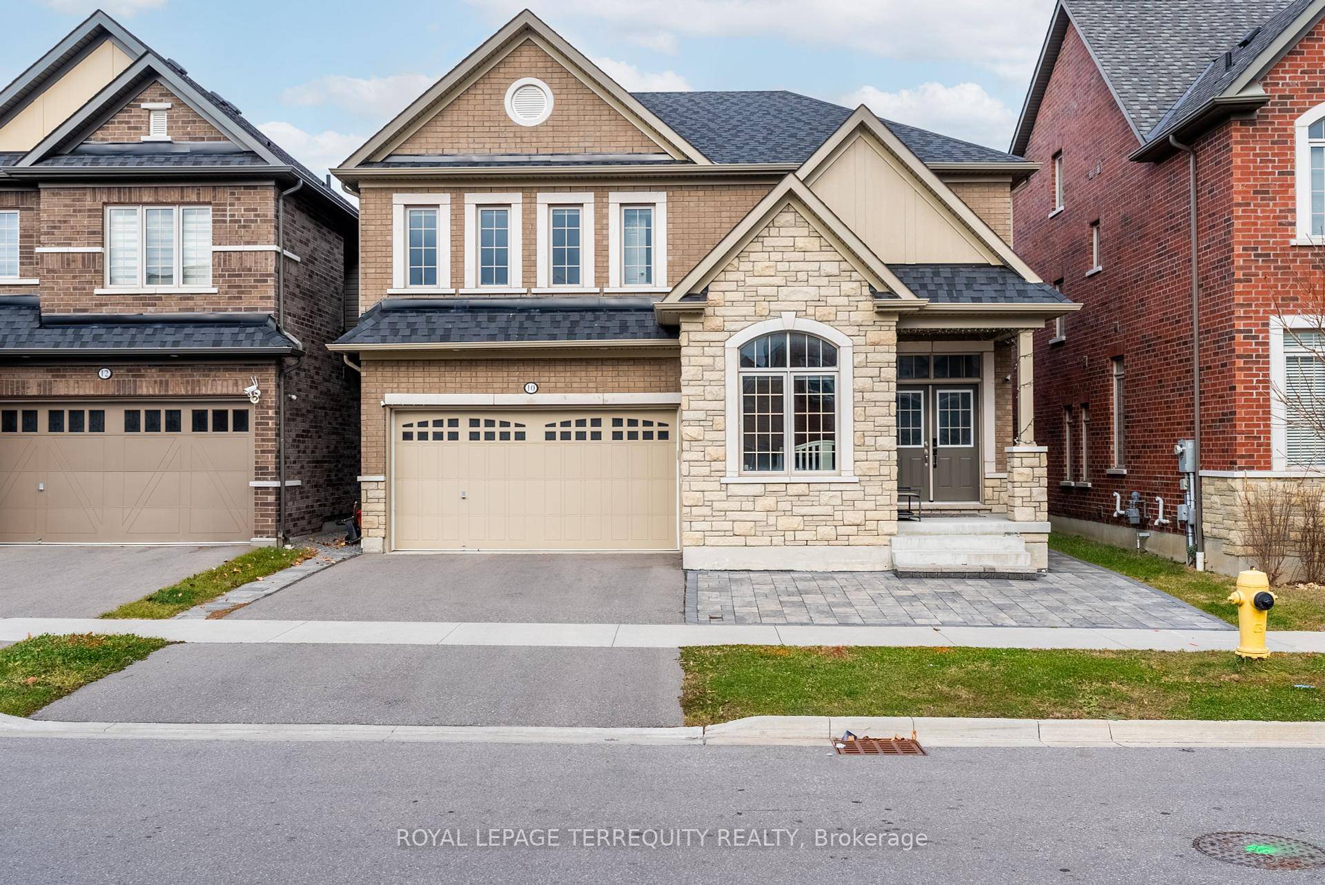 Welcome to 10 Schoolbridge St, which is situated in a nested beautiful community of Nottingham in North Ajax where everything is close by grocery stores, plaza, major bank, top rated ...