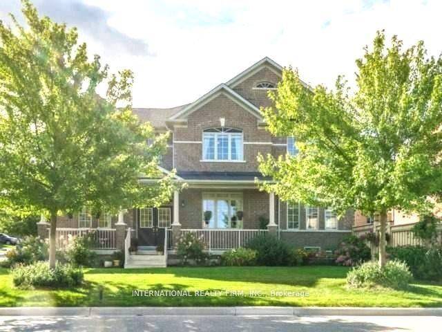 Recently renovated All Hardwood 4 1 Bdrm 5 bath Home with finished basement In High Demand Bayivew Meadows, Many Upgrades including Separate Living And Dining Rooms, Upgraded Kitchen, bar and ...