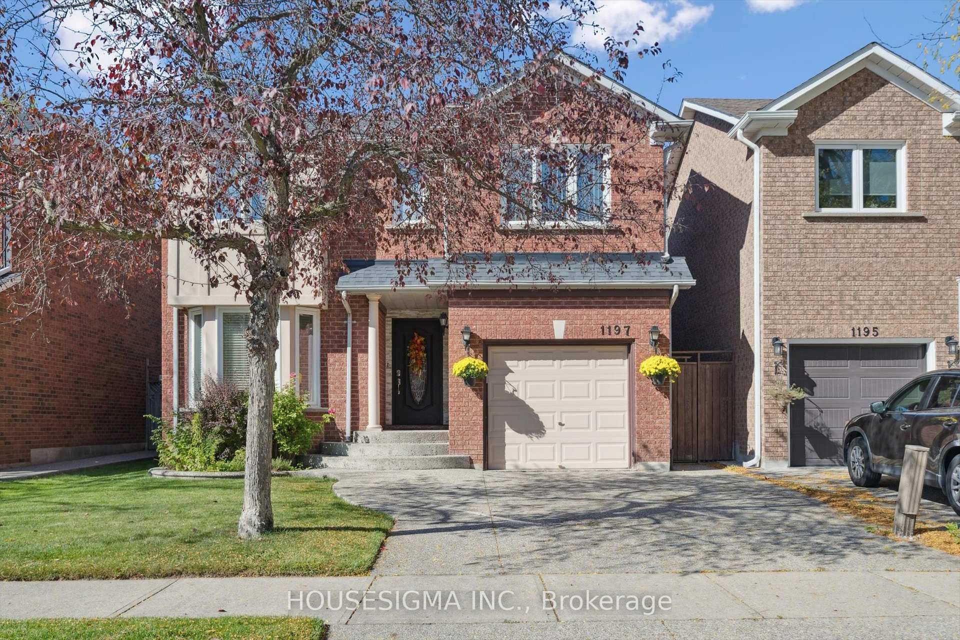 Welcome to this beautifully upgraded, move in ready family home in the highly sought after West Oak Trails community of Oakville.