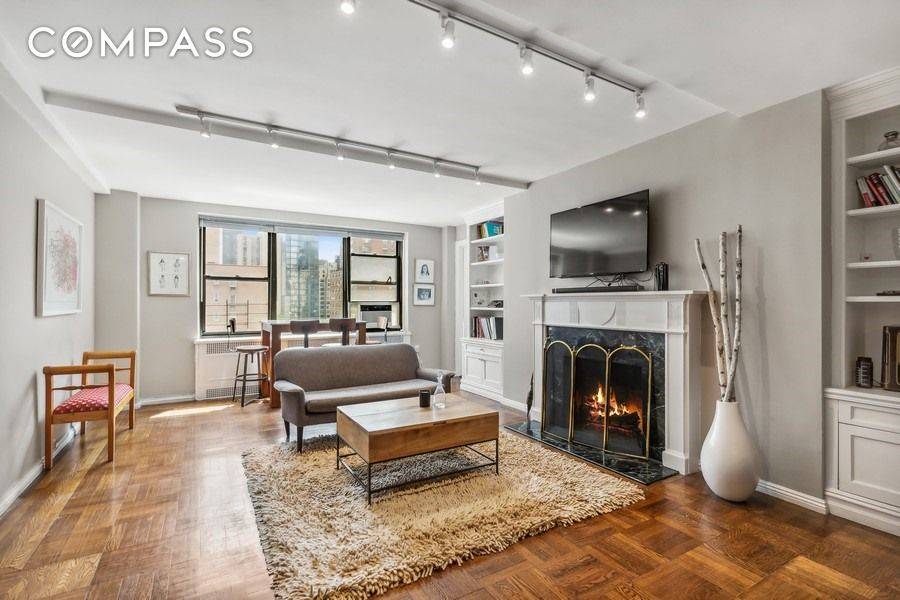 Located on one of the most charming blocks in the heart of the Upper East Side.