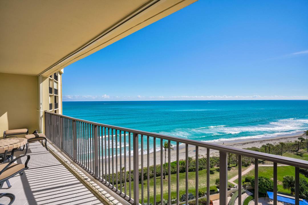 Oceanfront condo at Ocean Trail !
