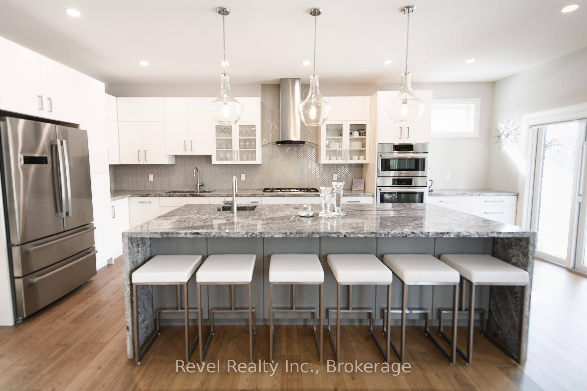 Luxury Beach Living. Welcome to your dream retreat, a stunning custom built contemporary home perfectly positioned on sought after Shore Lane, directly across from Ministry owned land and just steps ...