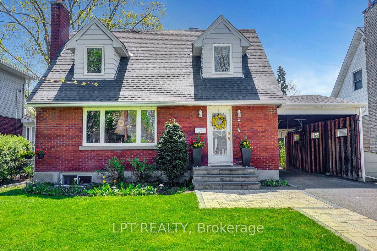 Welcome to Your Beautifully Renovated Dream Home on One of Elmvale Acres' Most Desirable Streets.