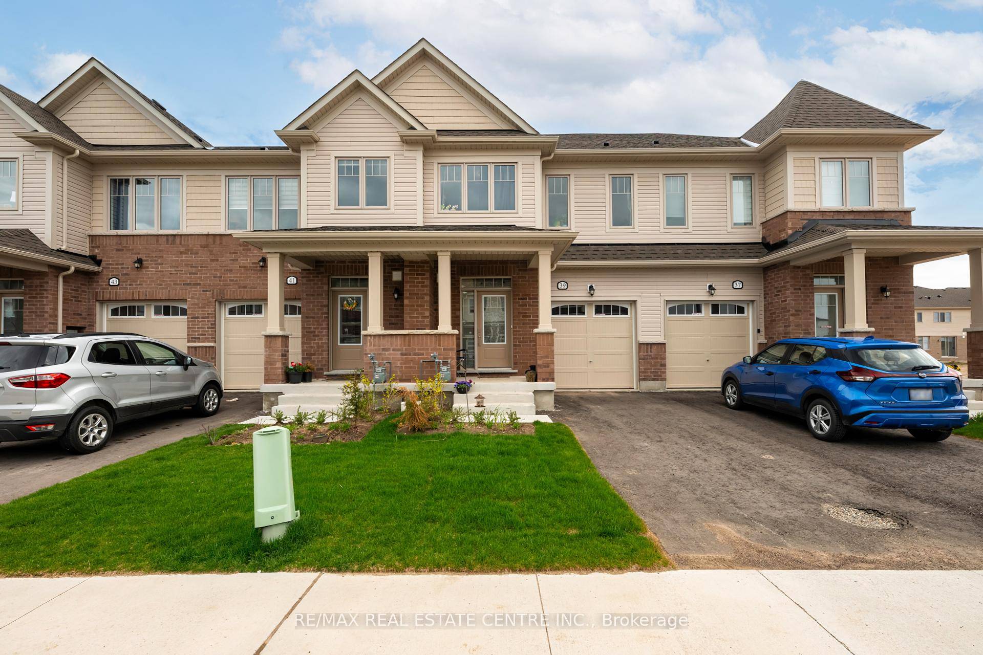 Welcome to your future home at 39 Prest Way in beautiful Fergus.