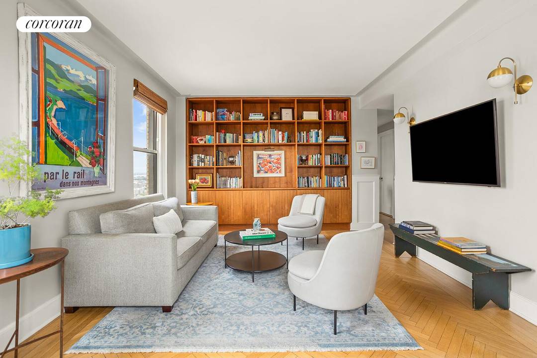 Showing by private appointment on Tuesday 5 5 please reach out to the Corcoran listing agent to schedule a viewing.