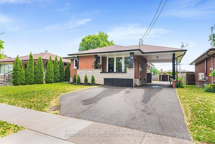 TURN KEY ! LEGAL DUPLEX, FULLY RENOVATED !
