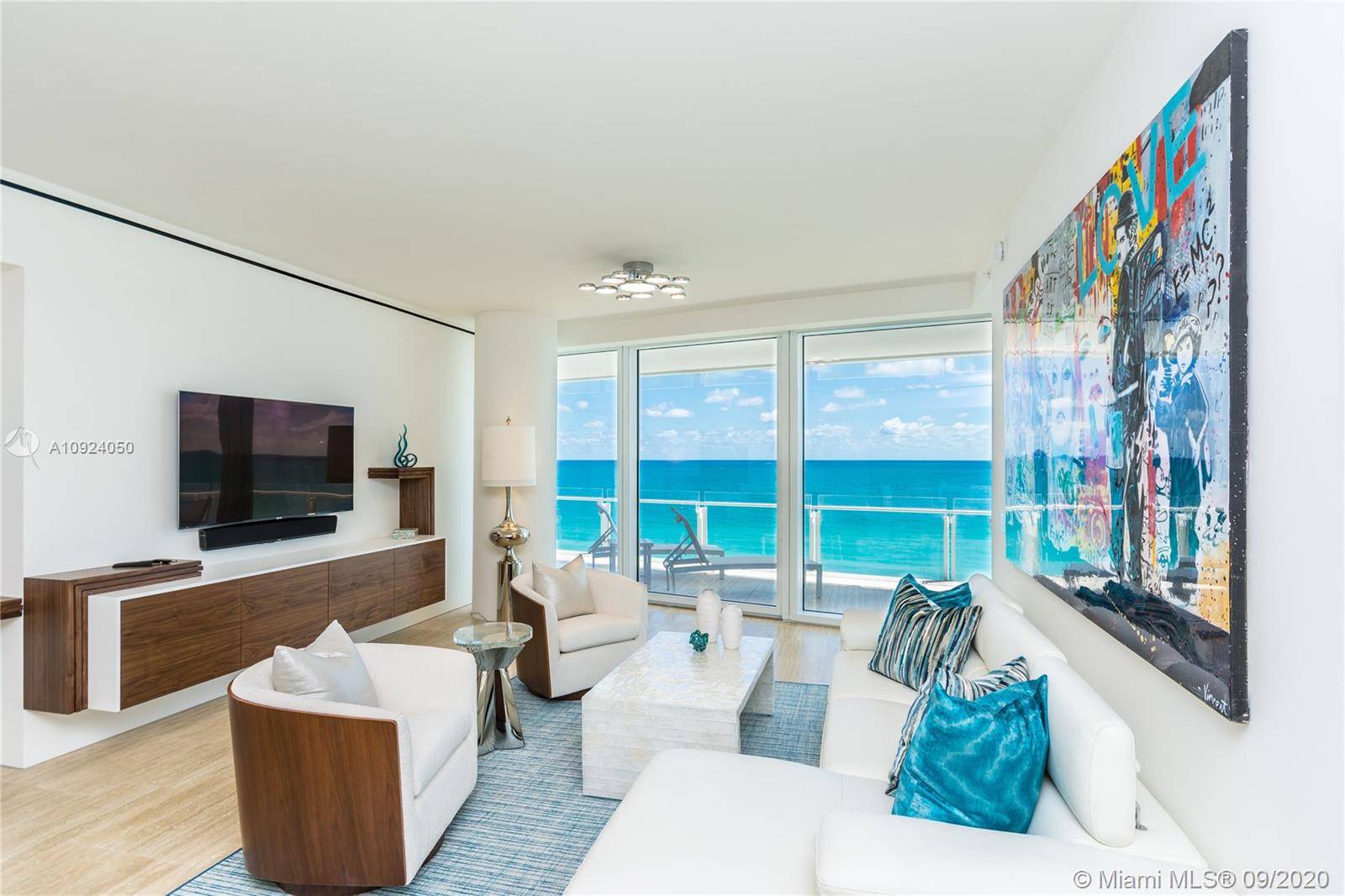 9001 Collins Ave Florida