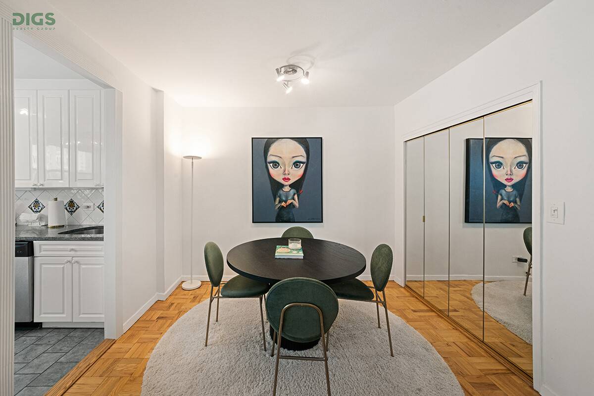 Enormous one bedroom with large separate dining area in luxury full service building !