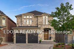 Spectacular Custom Upgrades Custom Decor Full Stone Frntge Spectacular Stone Drvwy Wlkwy Entertainers Custom Dream Kitchen Gorgeous Stnd Hardwd Flrs Porcelain Tiles Wrght Irn Pckts Custom Gourmet Chefs Kit W ...