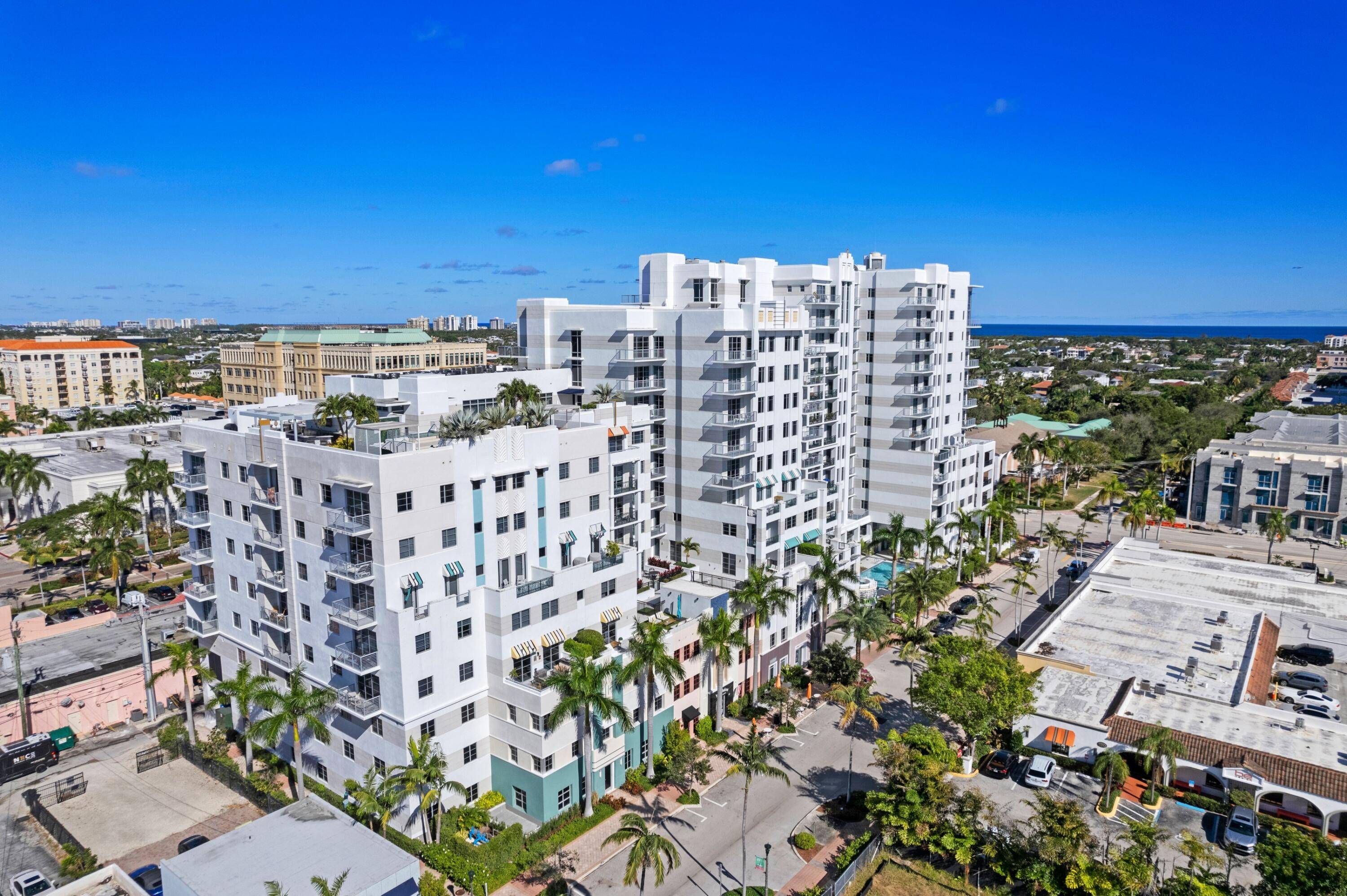 Enjoy your new exclusive lifestyle A luxury building in the heart of Downtown Boca Raton Walk to dozens of restaurants, nightlife, shopping and theatre in Mizner Park and Royal Palm ...