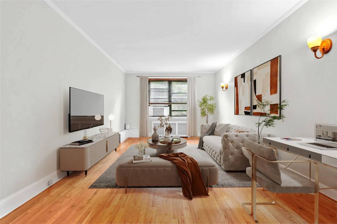 Welcome to this beautifully maintained 1 bedroom condo located in a charming garden style complex in East Elmhurst.