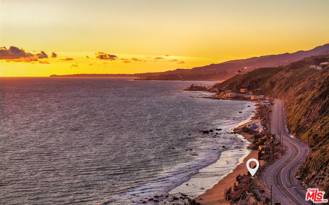 20048   Pacific Coast Hwy Malibu La