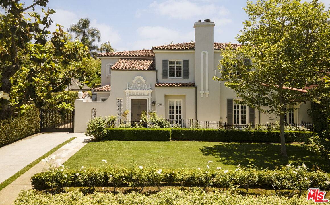 204  S Plymouth Blvd 4BR Mid Wilshire La