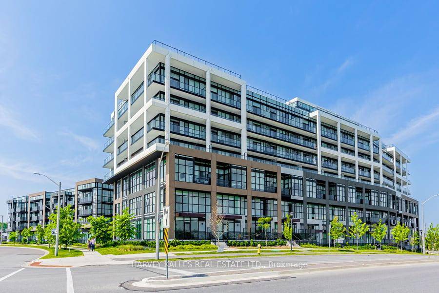 Nestled In The Heart Of Vibrant Downsview Park Neighbourhood, This Stunning freshly painted 3 1 Bed, 3 1 2 Bath Unit Offers A Perfect Blend Of Contemporary Luxury amp ; ...