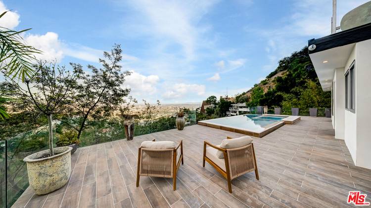 1664 Mountcrest Ave 4BR Sunset Strip La