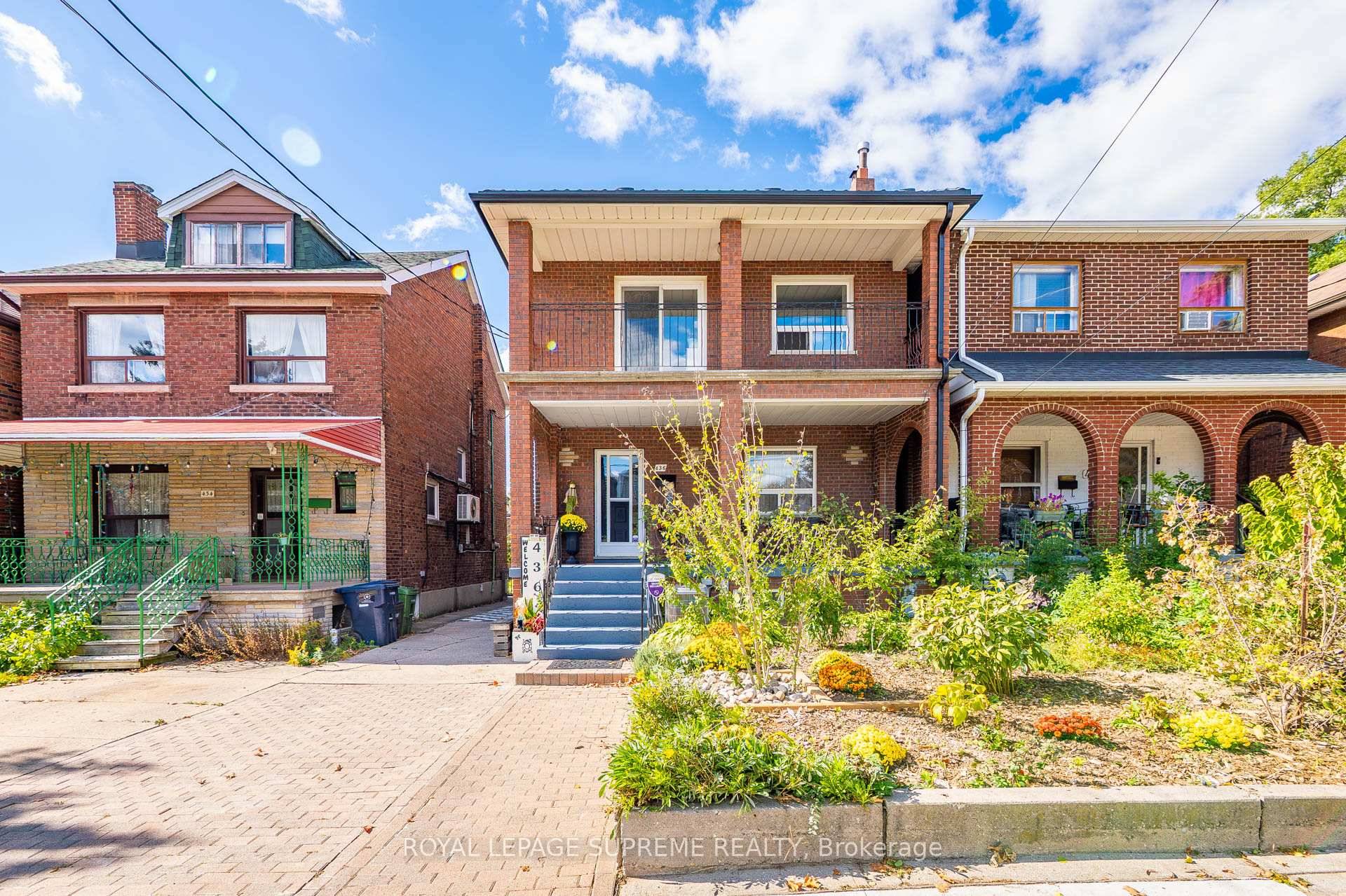 Welcome to this beautifully maintained, detached 3 bedroom, 2 bathroom home that perfectly blends classic charm with thoughtful modern updates in a vibrant, walkable neighbourhood.