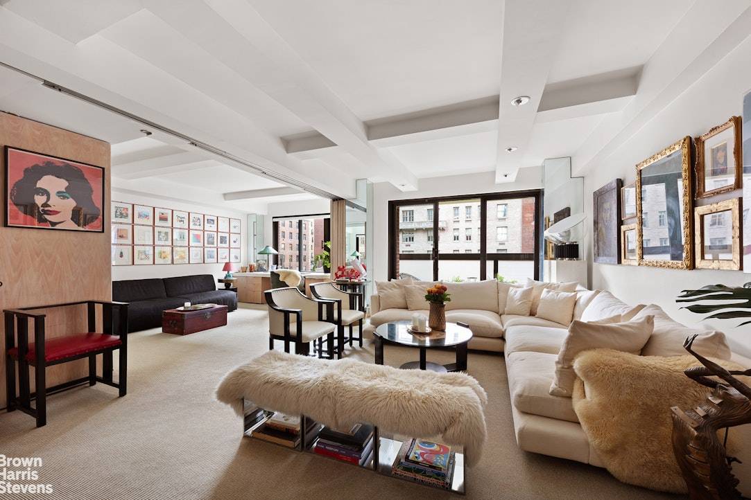 NEW TO MARKET ! A sexy, sophisticated and thoughtfully designed Park Avenue 2 bedroom 2 bathroom home with a flexible layout, generous proportions, and elegant finishes, with custom closets and ...
