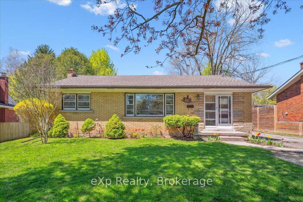 Welcome to 12 Lincoln Crescent, a lovely bungalow nestled on a quiet street in one of Guelph's established neighbourhoods.