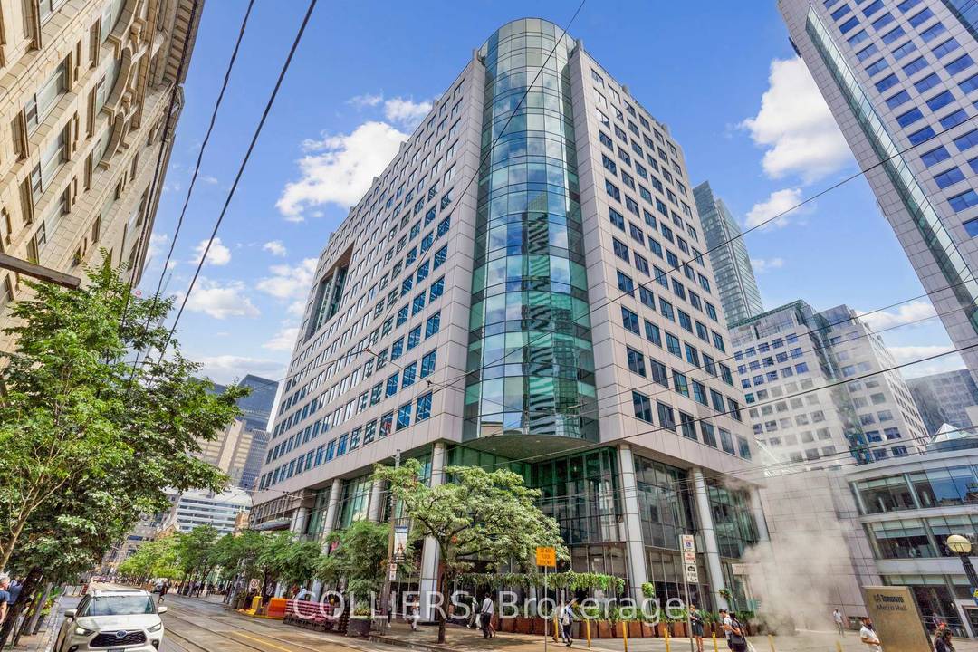 Sublease opportunity in base building condition ready for Tenant's fixturing.