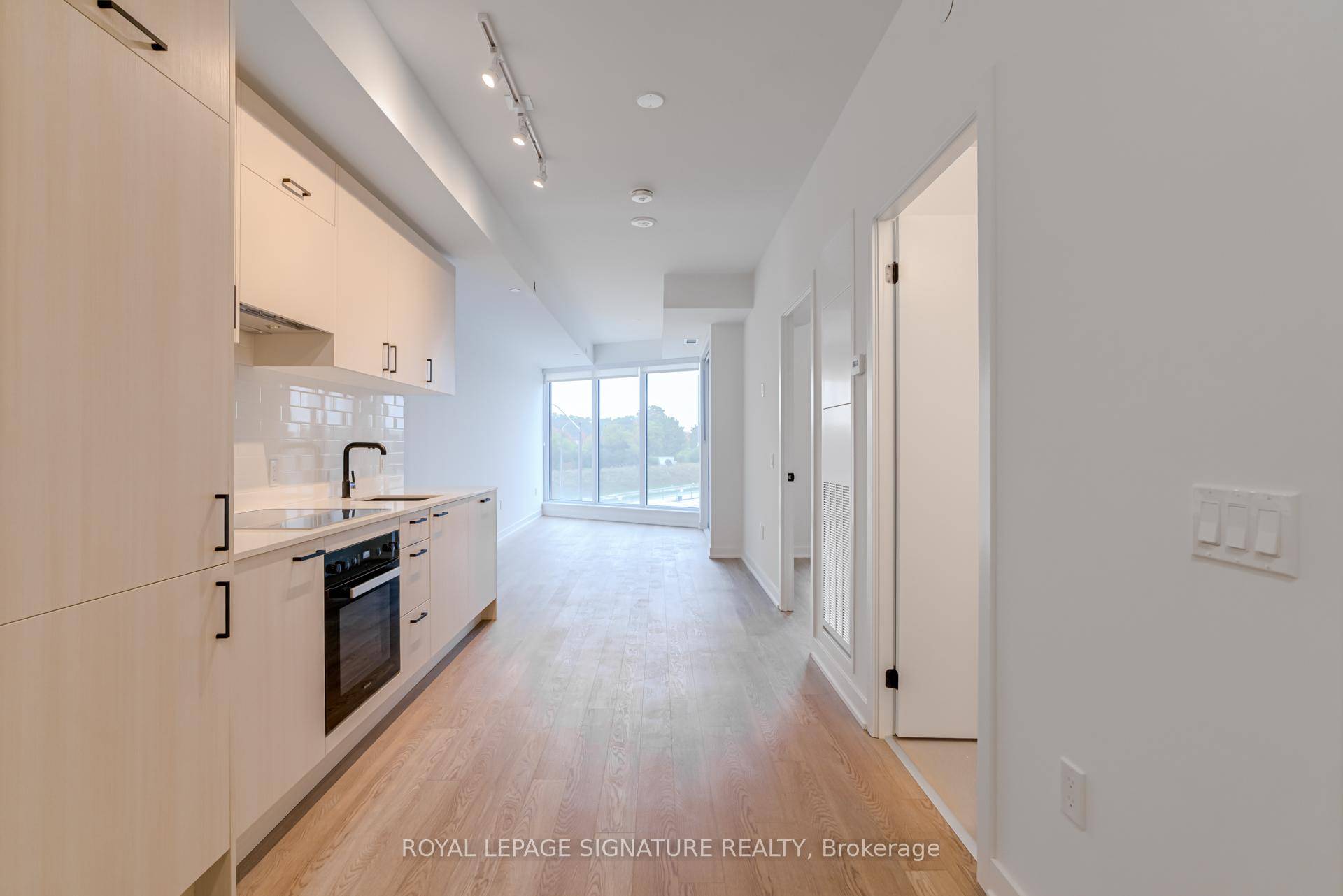 Be the first to live in this stunning 1 1 bedroom unit in a modern new building, complete with parking, locker, and internet included.
