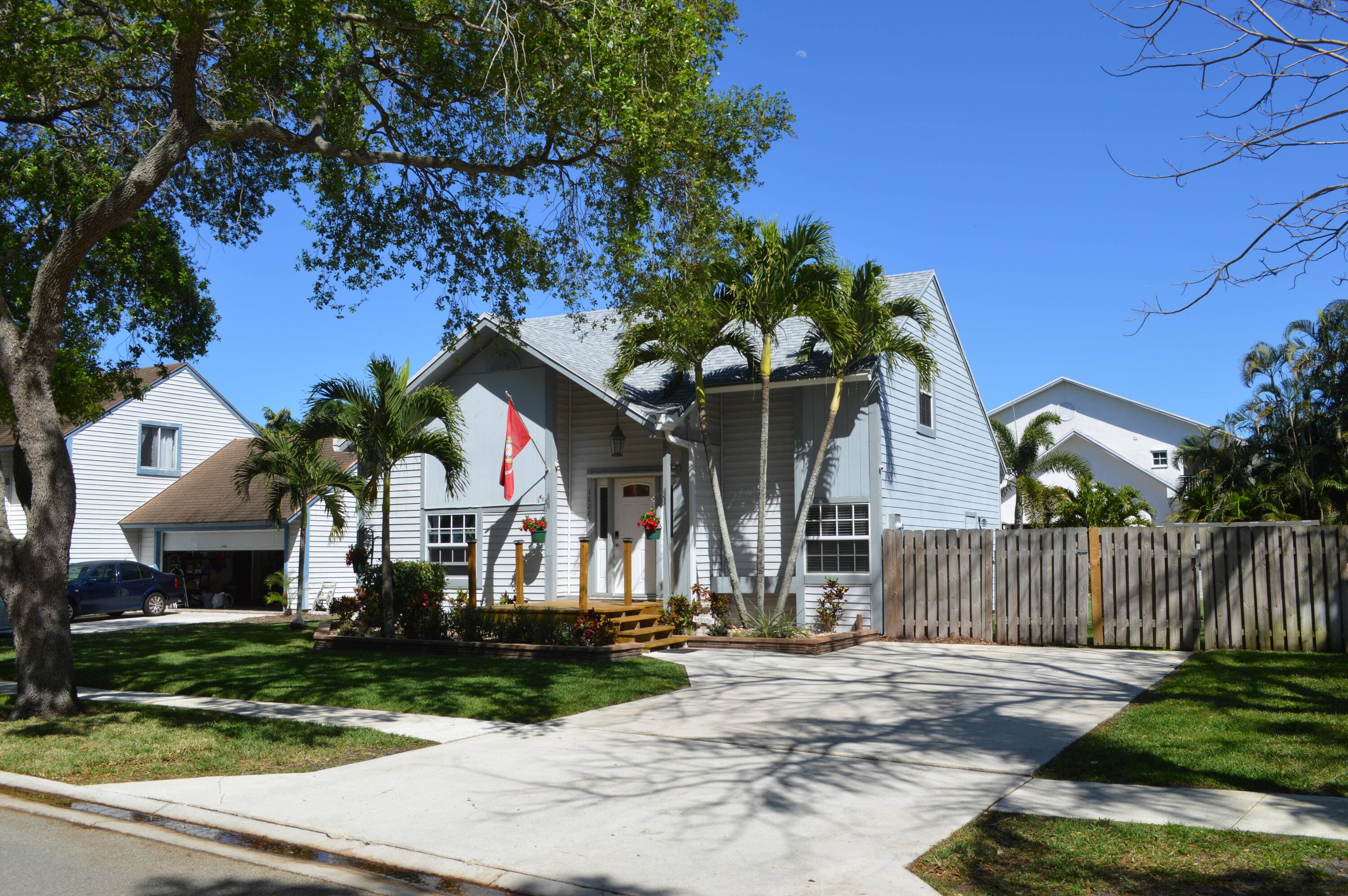 4 bedroom 2 bath home in a great location in Jupiter.