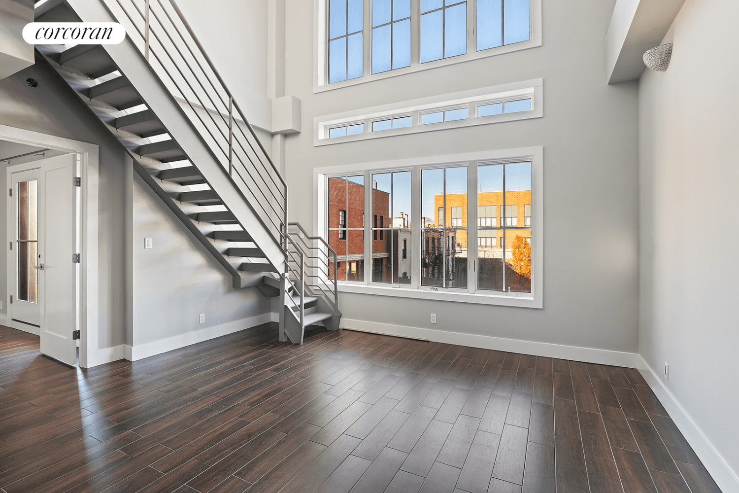 326 Bond Street, 4F, Brooklyn, New York 11231 New to the market Do not miss the opportunity to live in this breathtaking penthouse unit.