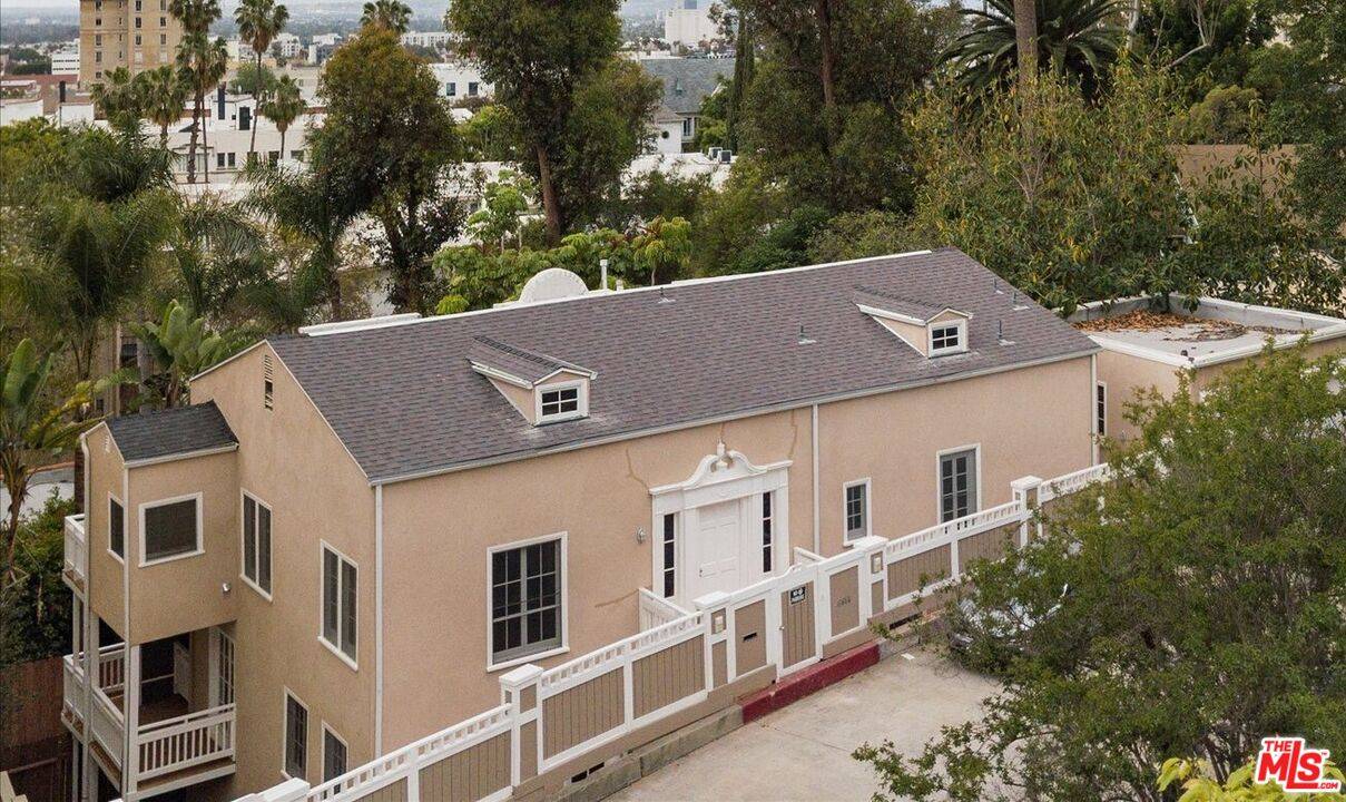 6612   Emmet Ter 4.0 Hollywood Hills East LA