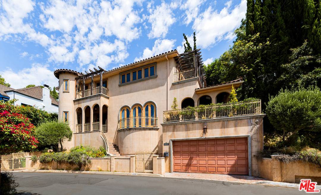 2604 Rutherford Dr 5BR Hollywood Hills East La