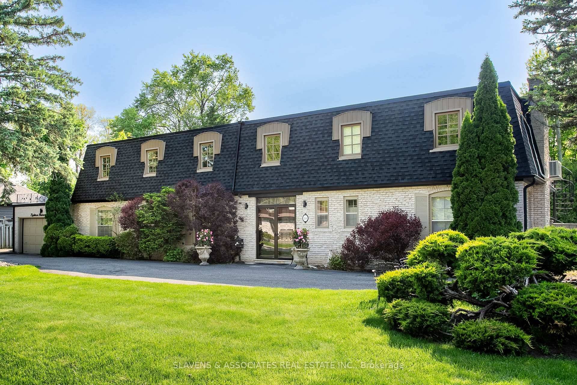 Nestled in the prestigious Bayview Glen neighbourhood, this rare gem on a quiet crescent offers the perfect blend of luxury and comfort.