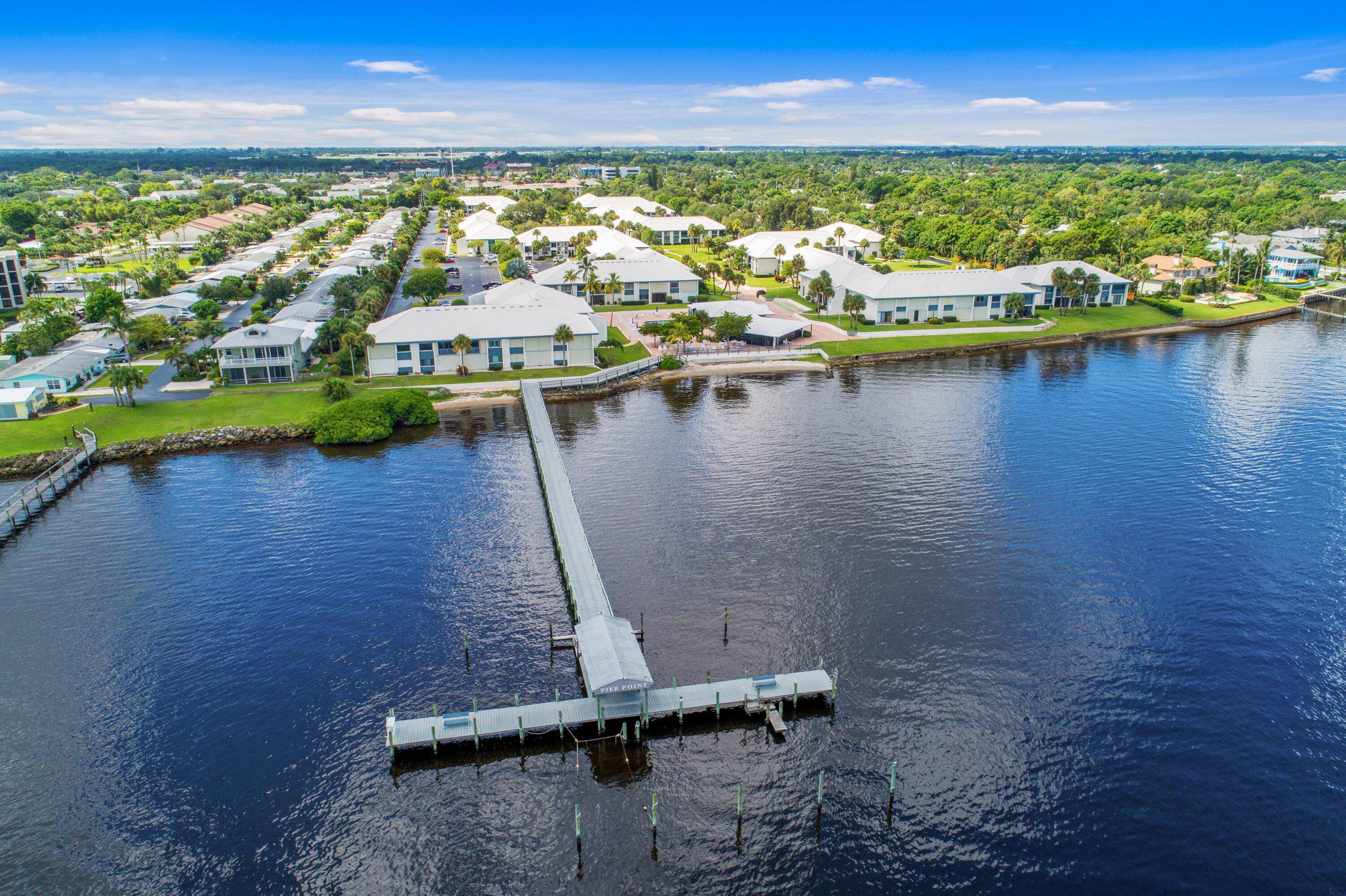 Turnkey Furnished Ground Floor Condo in Highly Sought After Pierpoint Yacht Club A charming 55 waterfront community on the St.