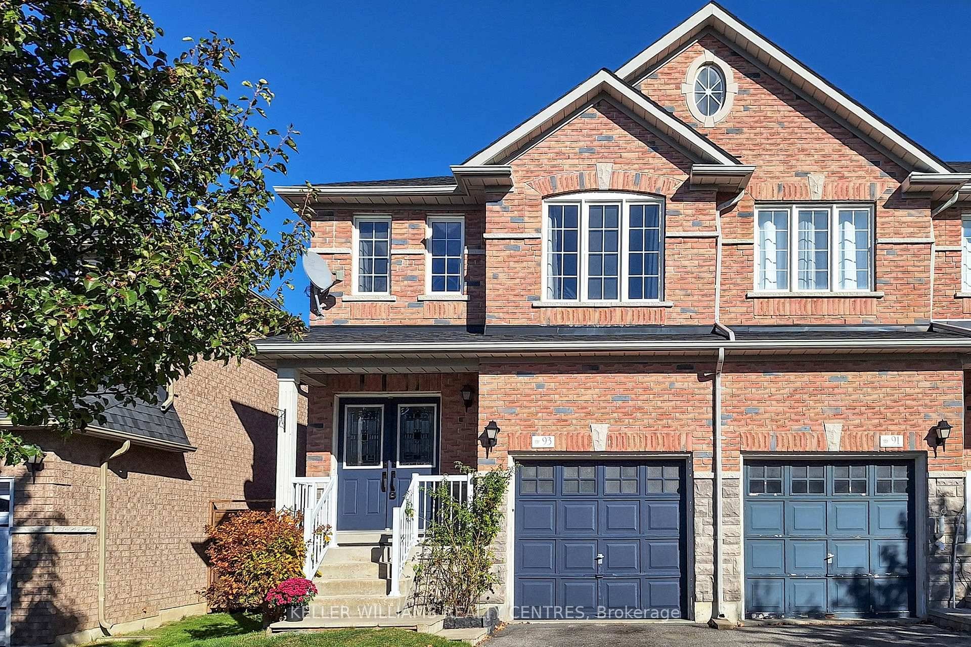 Bright and open concept End Unit Townhome on a quiet Crescent in the sought after Bayview Northeast neighbourhood close to Shopping, Transit, highly rated Elementary and Secondary Schools and great ...