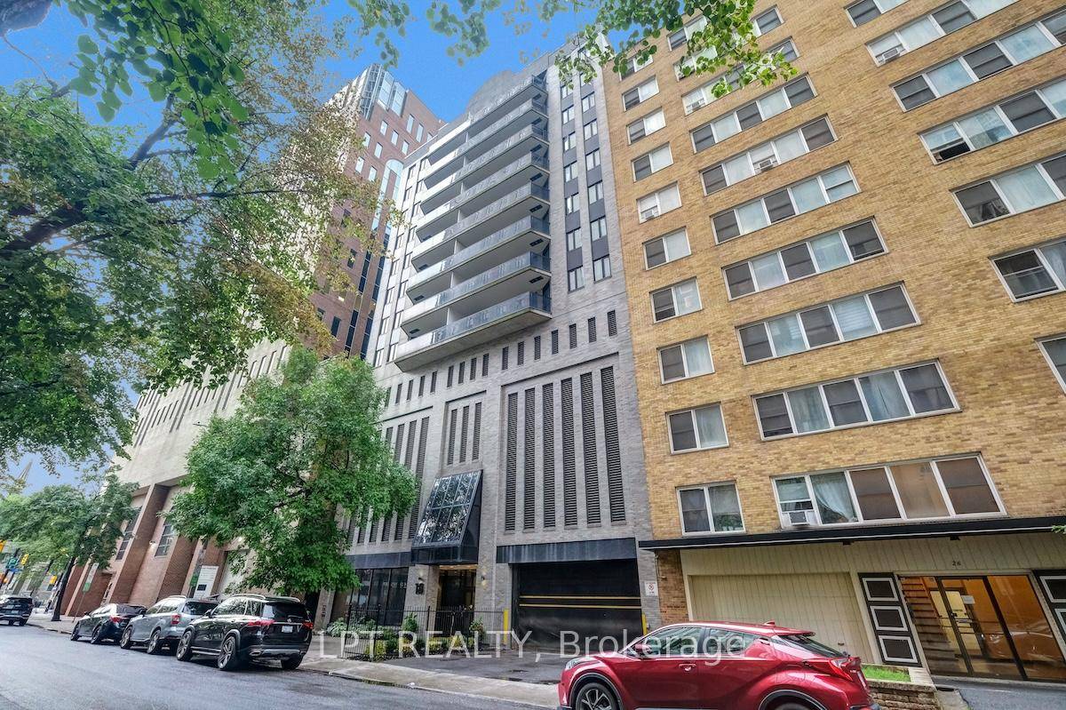 Open House Saturday August 16 2 4PM Quintessential Downtown Penthouse in an Exclusive Private Building, where luxury meets thoughtful design.